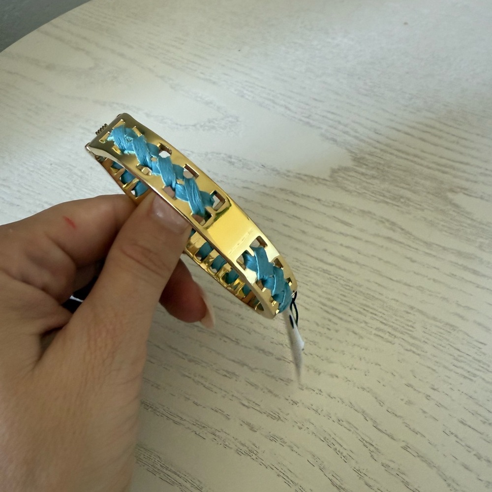 Talbots Gold-Tone Blue Ribbon Woven Hinged Bangle Bracelet – NWT